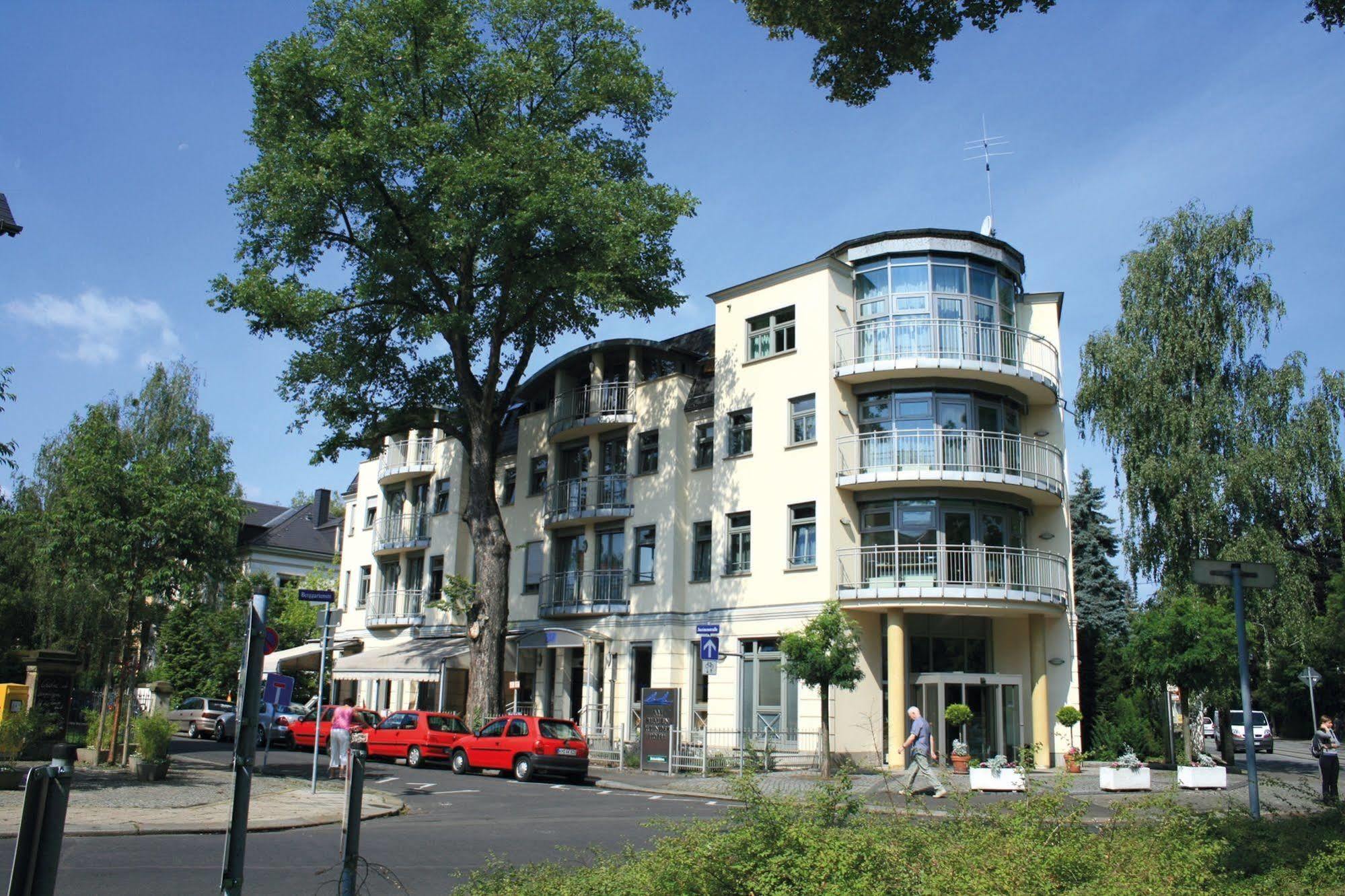 Hotel Am Blauen Wunder Drážďany Exteriér fotografie